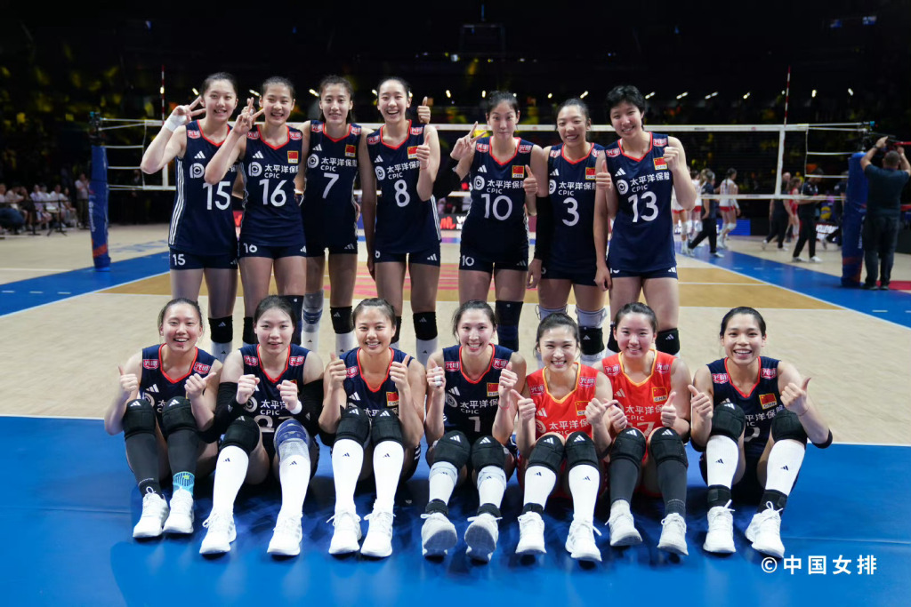 中国女排获9.8万奖金！总决赛冲百万美元夺冠需过3关