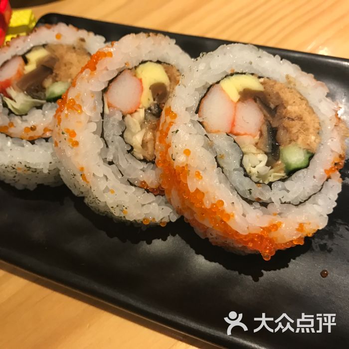 亚美体育官网入口-金鹰特攻在今日刀塔比赛中表现亮眼，从落后到翻盘，现场掌声雷动