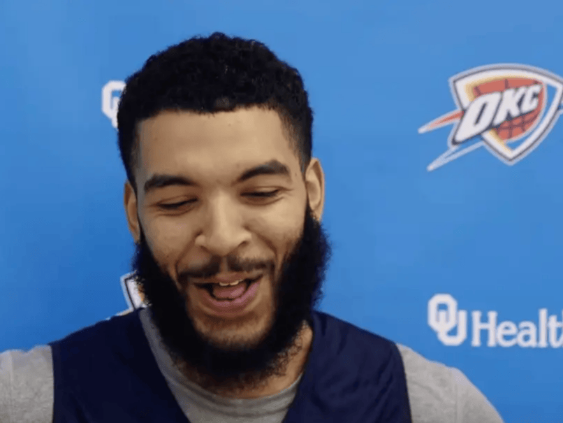 亚美体育网页版-包含NBA-乔治训练受伤已接受左膝关节镜手术的词条