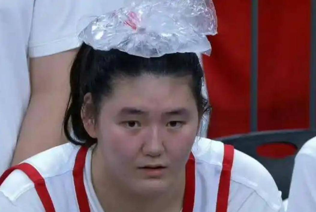 太强了！张子宇打脸日本主帅中日二番战女篮攻防俱佳